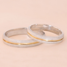 Alianças Namoro Loveways 3,5mm Abauladas Diamantadas