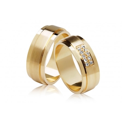 Alianças Bodas De Ouro Polidas 7 mm 16g com 10 Brilhantes em Retângulo