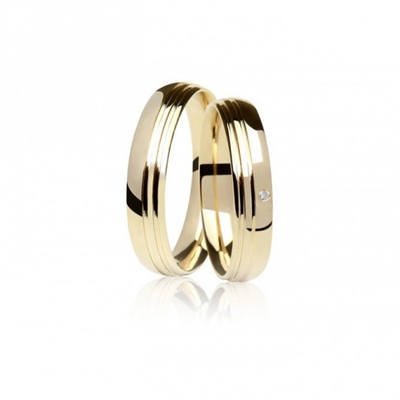 Alianças Casamento Ouro Polidas 5mm 10g com  e Pedra