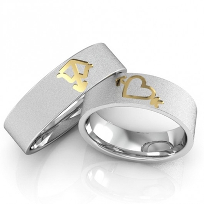 Alianças Compromisso Prata Diamantadas Cupido Aplique Ouro Amarelo