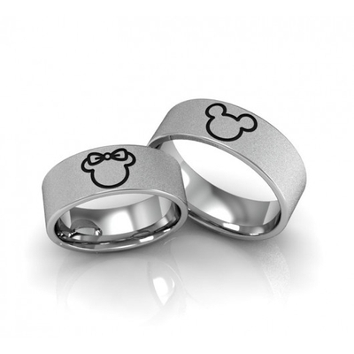 Alianças Compromisso Prata Diamantadas Minnie E Mickey Aplique Ródio Negro