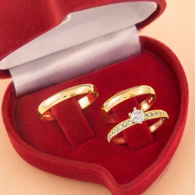 Kit Alianças Casamento Abauladas 3mm + Anel Noivado Estasi