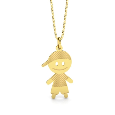 Pingente Menino Ouro 18K Boné e Roupa Bolinhas
