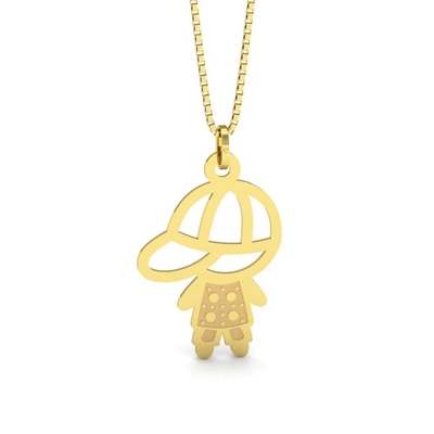 Pingente Menino Ouro 18K Boné Vazado e Roupa Bolinhas