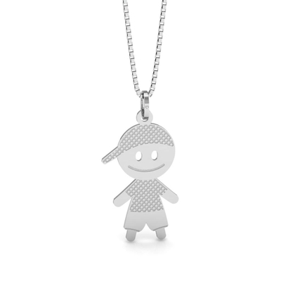 Pingente Menino Prata Boné e Roupa Bolinhas