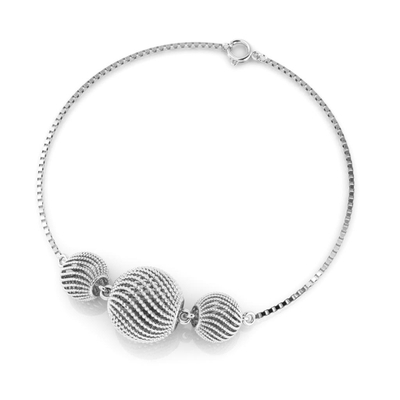 Pulseira Prata Coleção Órbita Pingentes Pequenos e Grande