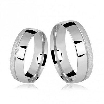 Alianças Namoro Prata Polidas E Diamantadas 7mm 12g